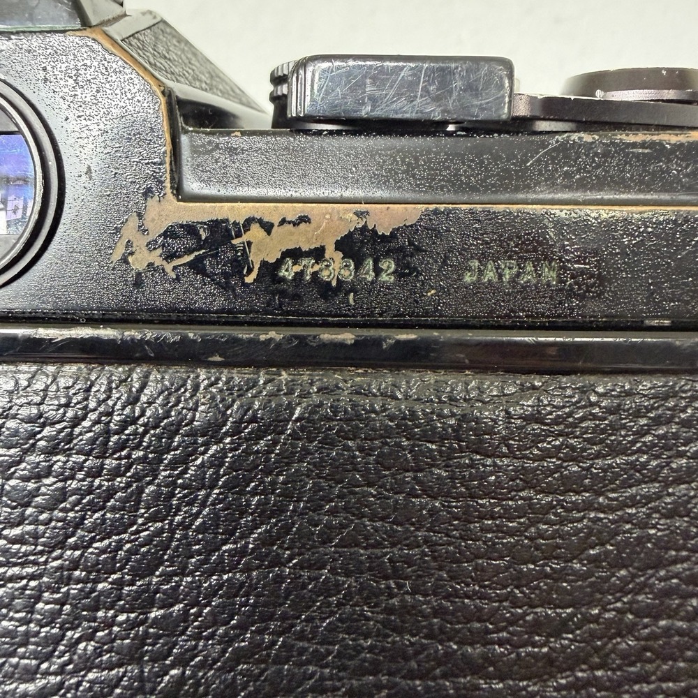 Vintage 1979 CHINON 35mm Film SLR Camera with 50mm f/1:1.7 - Untested Body Lens - Picture 7 of 7